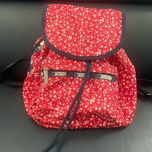 LeSportSac Cute Red and blue floral medium backpack and pouch set